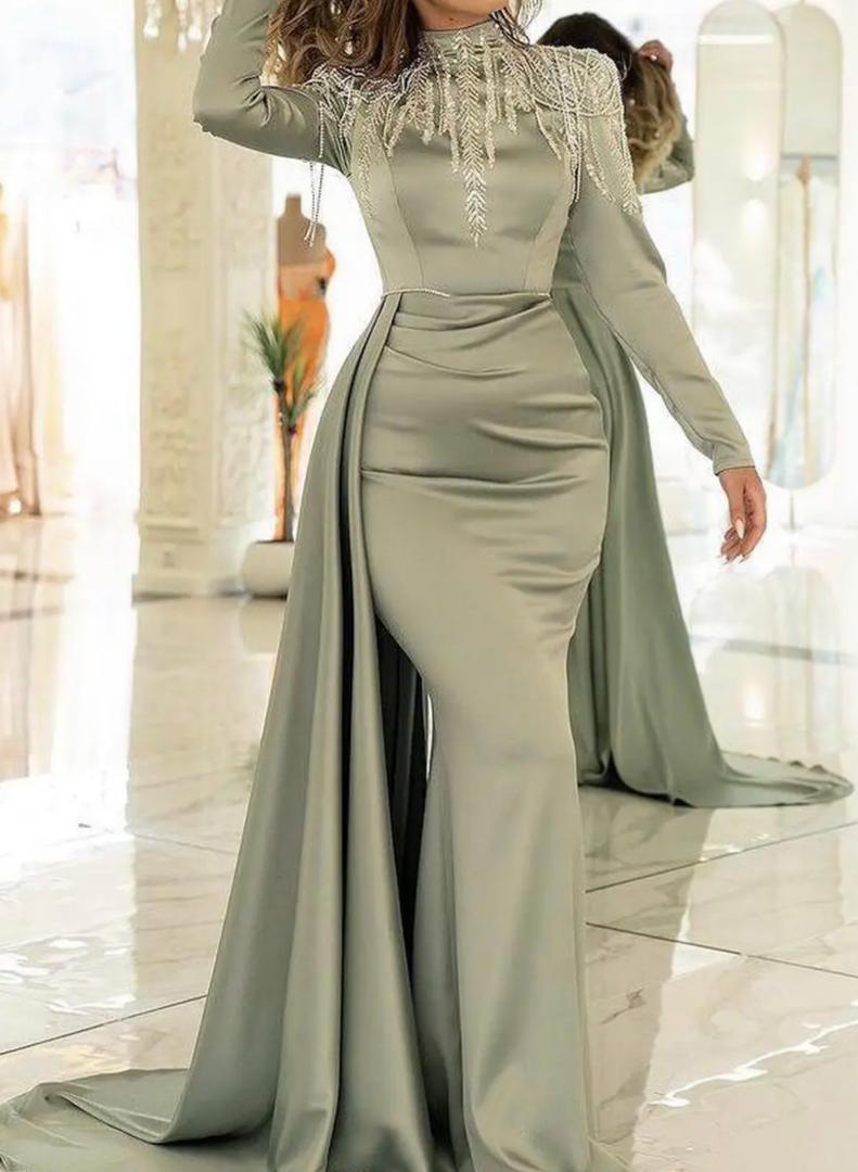 مزون و طراحی دوخت cip لباس شب عروس مجلسی کوئینک گتاب